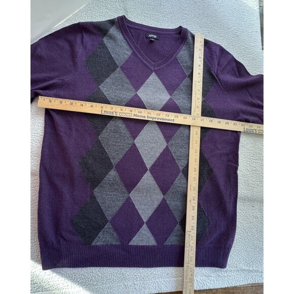 Retro Apartment 9 Argyle Men's V-neck Sweater Purple Dad Old School Sz M - Picture 6 of 6